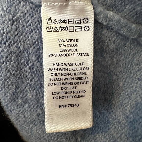 C&C California Blue & Gray Knit Sweater - Picture 5 of 6